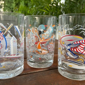 Disneyworld 25th Anniversary 1996 McDonalds Glasses, Remember the Magic Goofy, Mickey, Hollywood Studios, Vintage Disney Glassware