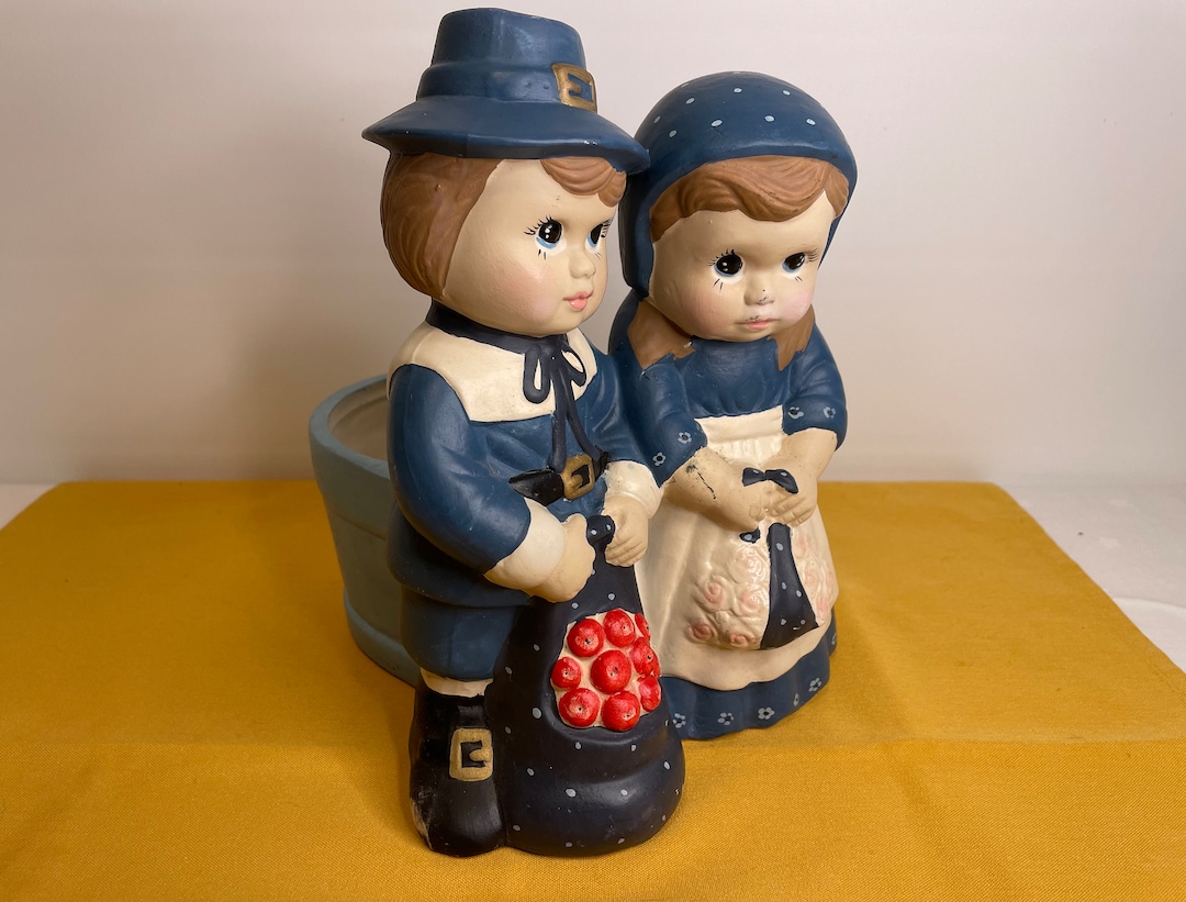 Pilgrim Thanksgiving Planter Boy Girl Vintage Geerlings 1988 Thanksgiving Decoration Table Patio
