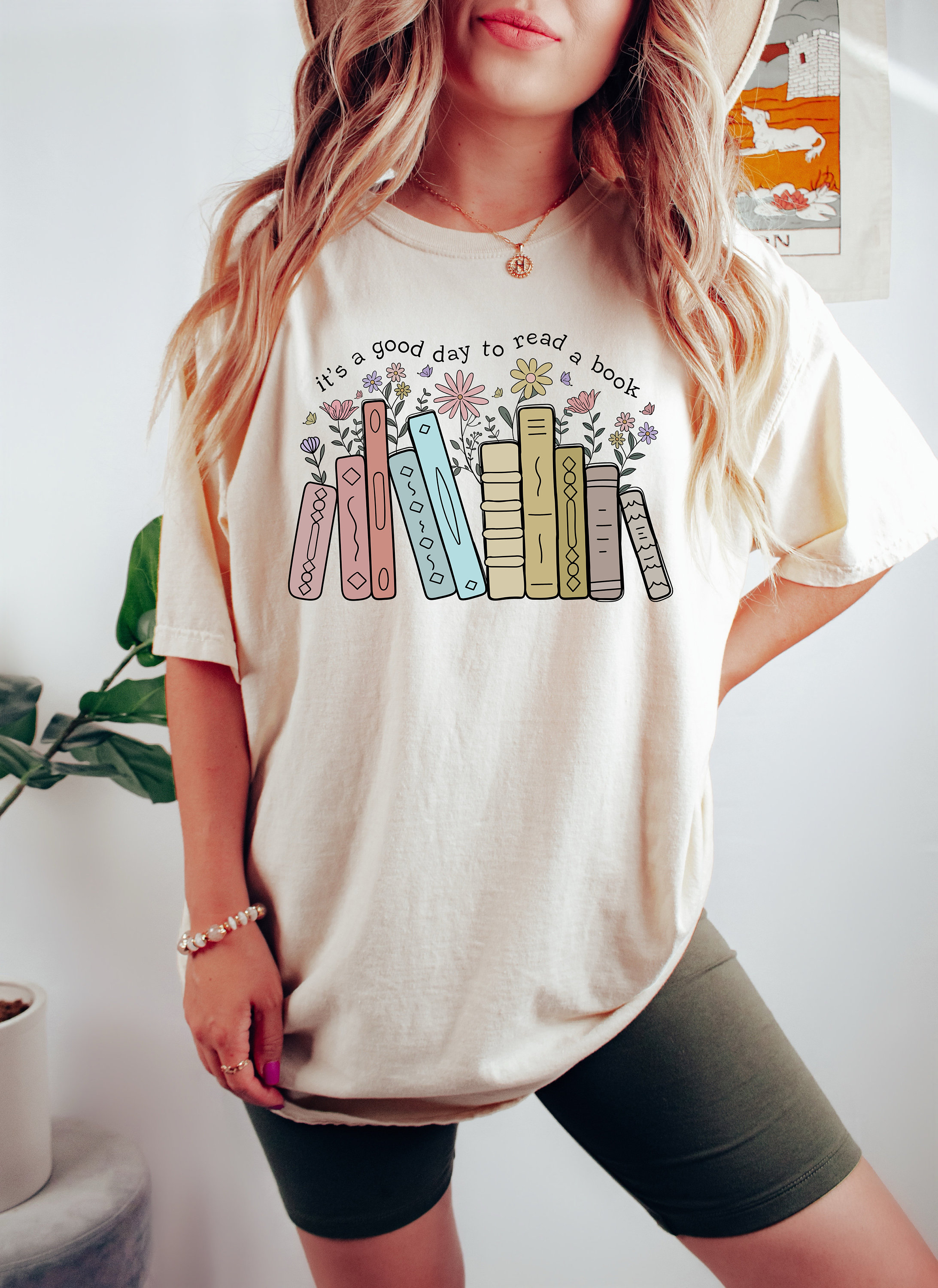 It's A Good Day To Read A Book Shirt, Love Reading Tee, Back To School T-Shirt, Gifts For Book Lovers, Librarian Shirt, Bookish Sweatshirt