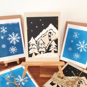 Cartes de noël linogravure et gaufrées (lot de 4) unique pour Yule entièrement fait main par artiste Simone Dix-Huit pour BonaFama