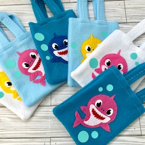 Baby shark/felt party bags/ party supplies/ party favor/ Baby shark party