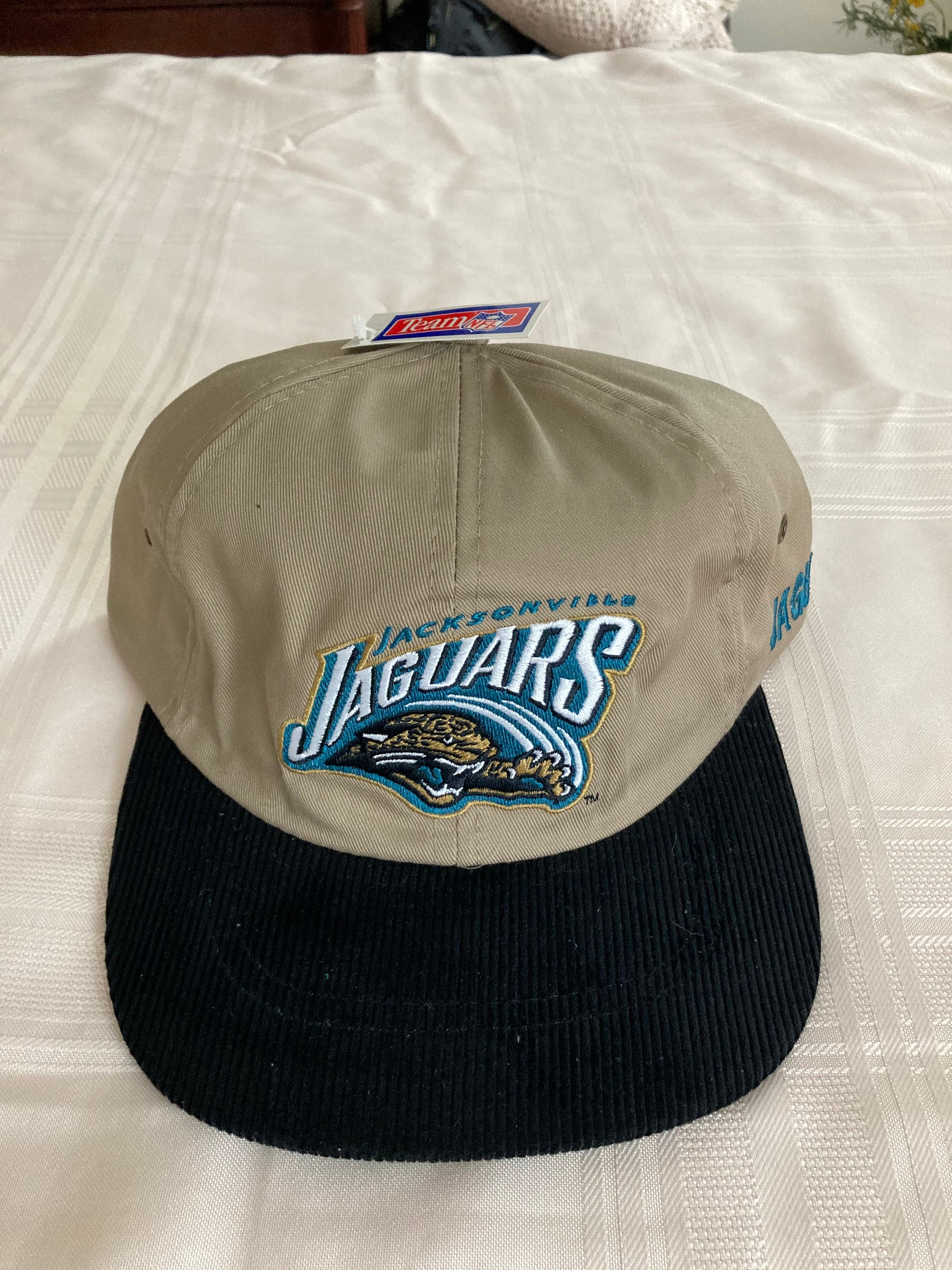 90's Vintage Snapback NFL Hats Never Worn Most With Tags