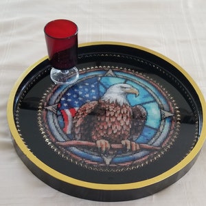 Patriotic Eagle Design Black Resin Beverage Tray | 15 Inches round | American Flag Serving Tray