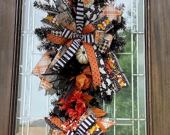 Halloween Door Swag, Halloween Door Hanger, Halloween Door Wreath, Black & Orange Halloween Swag, Halloween Decor