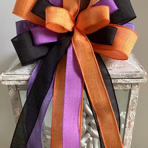 Orange schwarz lila Halloween Kranz Schleife, Laterne Schleife, Türhänger Schleife, Türkranz Verzierung, Halloween Schleife