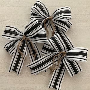 Black and White Christmas Bows / Set of 3 / Christmas Decor Bows /Black and White Stripe Christmas Bows/ Christmas Garland Bows