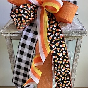Halloween Candy Corn Wreath Bow, Fall Lantern Bow, Door Hanger Bow, Wreath Embellishment, Candy Corn Decor, Orange and Black Wreath Bow