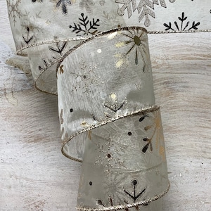 50 yards Christmas Sheer Snowflake Wired Ribbon, Snowflake Christmas Wired Ribbon for Wreaths, Christmas  Wreath Craft Ribbon 2.5”