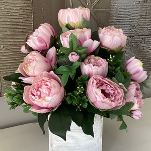 Pink Peony Spring Arrangement, Pink Peony Centerpiece, Flower Box Arrangement, Table Decor, Spring Centerpiece, Farmhouse Floral Arrangement
