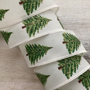 1.5” Christmas Tree Print Wired Ribbon, Ivory and Green Christmas Wired Ribbon for Bows, Christmas Craft Ribbon 5 Yard Roll