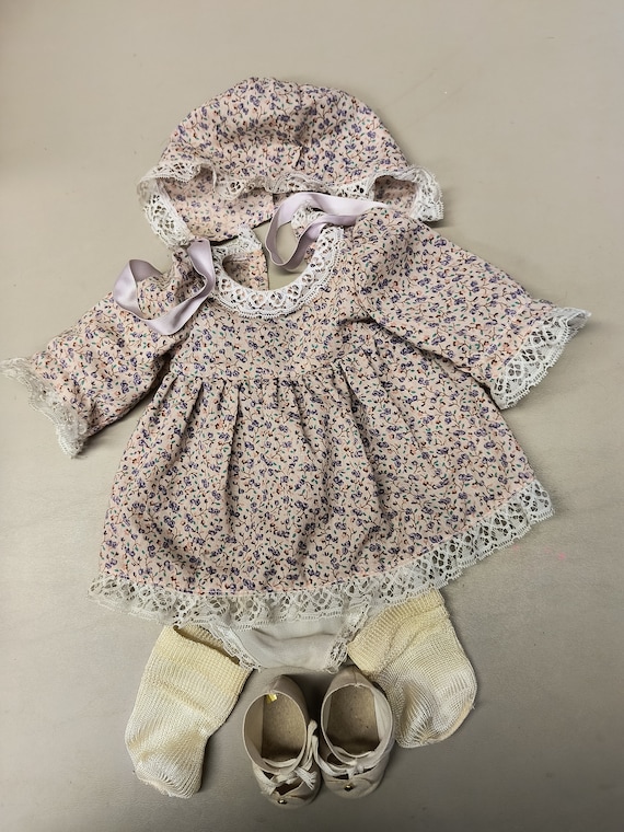 Vintage 17 in Doll Outfit, Floral Pattern, Dress, Panties, Socks, Shoes & Bonnet