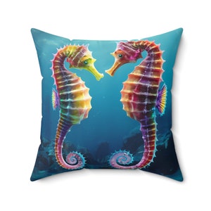 Cojín cuadrado de poliéster hilado con diseño de caballito de mar/Decoración marítima/Cojín decorativo único/Cojín colorido/Regalos para amantes del océano/Cojines para casas de playa/Inauguración de la casa