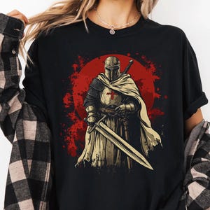 Comfort Colors® Medieval Knight Shirt, Dark Fantasy Knight Shirt, Templar Knight Tee, Christian Knight T-shirt, Vintage Templar Tshirt