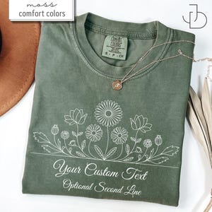 Custom Floral Shirt, Personalized Floral Tee, Wildflower Name T-shirt, Personalized Teacher Shirt, Botanical T-Shirt, Gift for Women