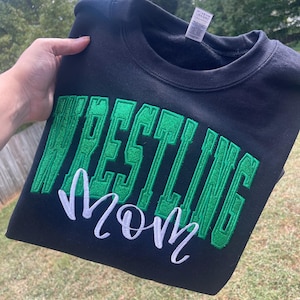 Wrestling Mom Oder Benutzerdefinierte Titel Glitter Applikation Besticktes Sweatshirt