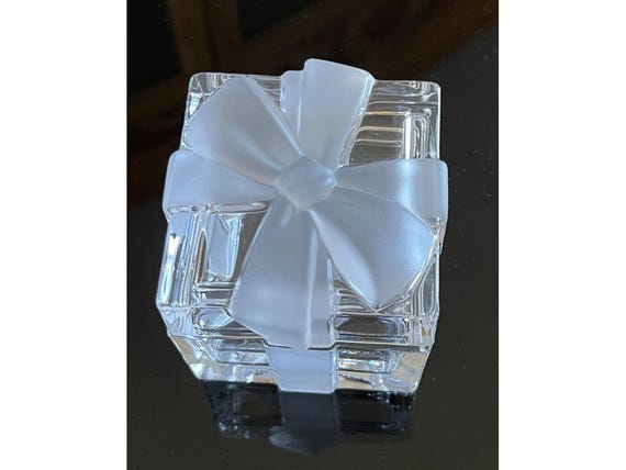 Tiffany & Co Crystal Glass Gift Box Frosted Ribbon Bow Trinket
