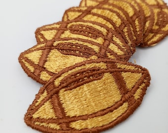 Remendos de futebol vintage esportes futebol marrom apliques bordados enfeites de costura emblema de futebol para camisas camisas jaquetas chapéus #906