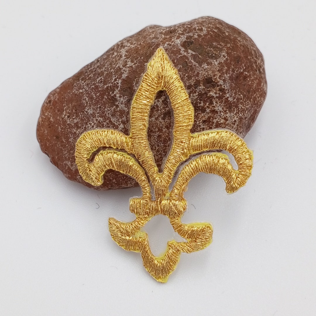 VINTAGE Badge Patches Metallic Gold Embroidered Appliques #773 - Etsy