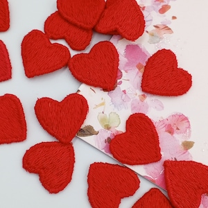 Red heart appliques VINTAGE Sew on Patches #661