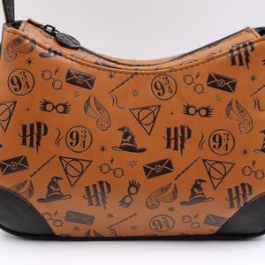 HP Magical Items Shoulder Bag