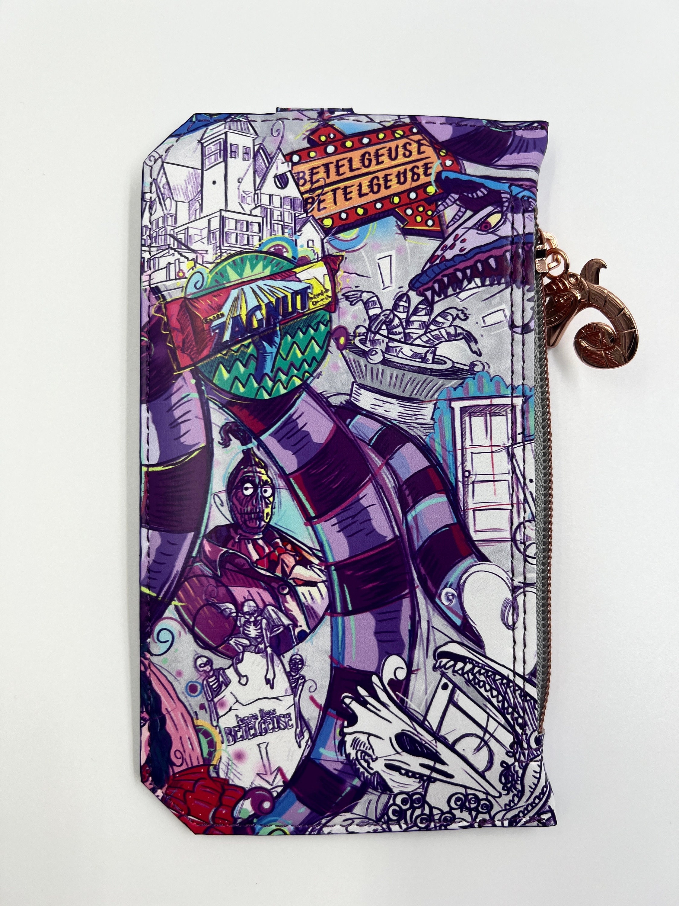 Buckle-Down Men's Beetlejuice Bifold Wallet | Vegan Leather 4x3.5 Inch With Card Slots