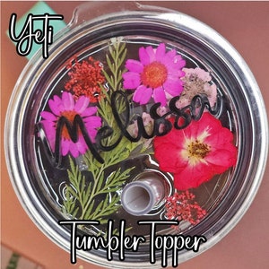 Custom YETI Mug Tumbler Name Tag – Flowers Name Topper, Personalized Tumbler Decoration, Acrylic Nameplate