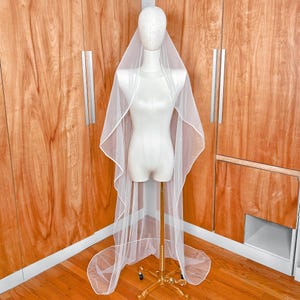 Satin Edging Veil, Satin Bridal Veil, Veil Satin Edge, Veil Satin Trim, Satin Chapel Veil, Long Veil Satin Edge, Satin Edge Veil Fingertip