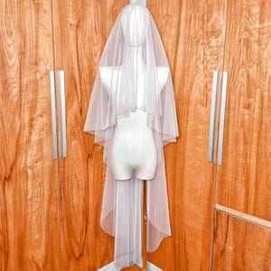 Classic Two Tier veil, Waltz Bridal Veil, Two Tier Drop Wedding Veil, Classic Wedding Veil