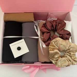 Chiffon Hijab gift set + accessories bundle