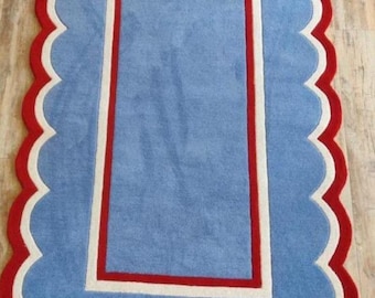 Alfombra de lana tejida a mano, borde festoneado azul y rojo, moderna