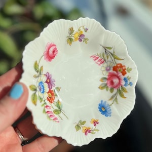 Vintage Shelley England Fine Porcelain Small Dish RARE Chantilly 13790