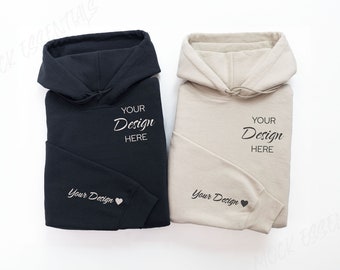Mockup manica Gildan Sand And Black 18500 Mockup coppia Mr Mrs Wedding Mockup Gildan Felpa con cappuccio 18500 Maglione piegato Mock up