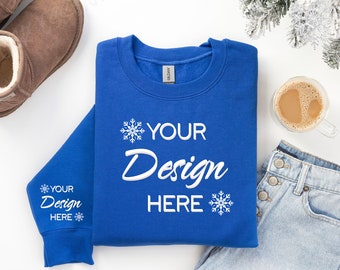 Maqueta Royal Gildan 18000, Navidad 18000, Suéter navideño Gilden, Mock plano, Mocks azules con cuello redondo 18000, Mockup de sudadera navideña, 1800