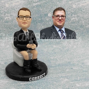 Custom Man bobblehead On Toilet, Funny Gift For Husband, Fool Gift For Boyfriend, Prank Toy Personalized For Boss, Dad Bobble Head on Toilet