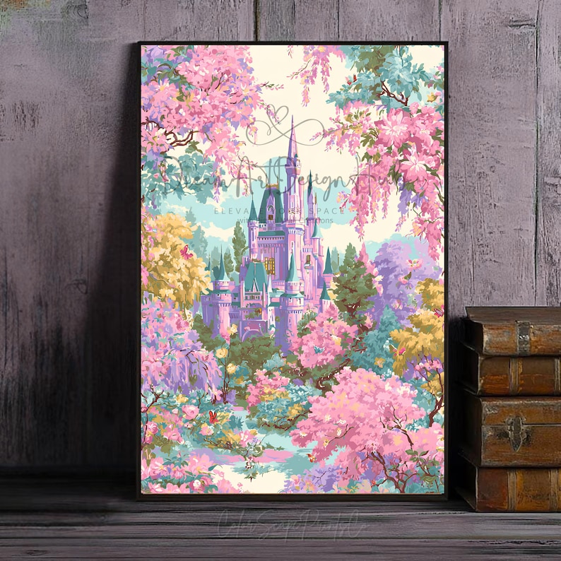 Pode incluir: Uma impress&atilde;o art&iacute;stica emoldurada com um castelo de conto de fadas rodeado por &aacute;rvores e flores coloridas. O castelo &eacute; roxo suave com detalhes verdes, em um fundo de folhagem rosa, amarela e azul. A obra de arte tem o texto "Elevated Space" e "Art Designs".