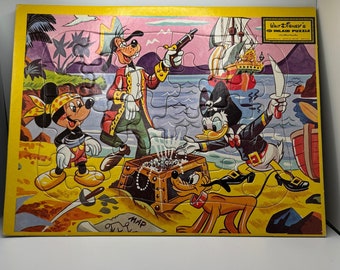 Walt Disney's Jaymar Inlaid Puzzle Mickey Donald Goofy Pluto Pirate Scene Vintage