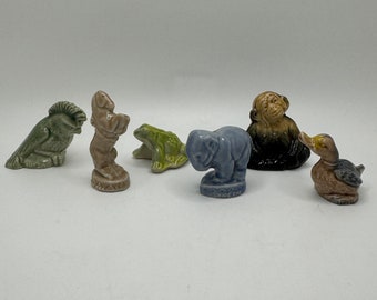 Wade Whimsies Red Rose Tea Figurines Cockatiel, Circus Horse, Frog, Circus Elephant, Chimpanzee, Duck