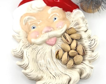 Vintage Santa Claus Face Snack Plate Ceramic 1980s Christmas Santa Head Dish 8x6 Holiday Serving Plate Retro Christmas Decoration Wall Hang
