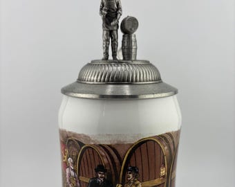 1992 Stroh's Aging Cellars Lidded Stein Bavaria Collection Pewter Keg Tapping Figurine Rustic Cellar Decor Vintage Brewery Barware