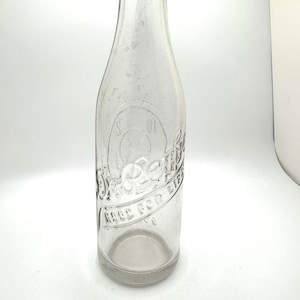 1940s Dr Pepper Good for Life 10 2 4 Clock Glass Bottle 65 Ounces