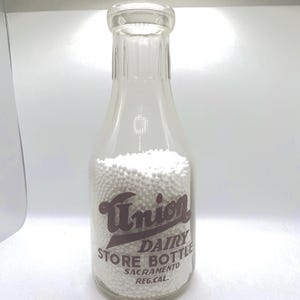 Union Dairy Store Milk Bottle Sacramento California UD Marked on Bottom