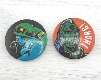 RARE Vintage 2000 AD Comics Pinback Buttons Rogue Trooper Tharg the Mighty Badge Set Retro British Comic Book Collectible Sci-Fi Memorabilia