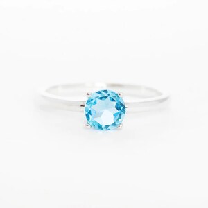 Blue Topaz Sterling Silver Ring: 6mm Round Solitaire