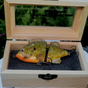 Sunfish Fishing Lure in Wooden Gift Box – Handmade Jointed Swimbait for Pike, Catfish & Bass – Valdemar Baits