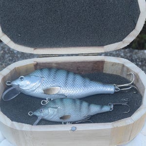 2 Handmade Perch Lures | Valdemar-baits Bluish Set 7cm & 10cm | Full Wire | Realistic | Pike Zander Bass | Gift Box Option