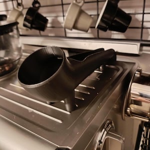 Universal Water Chute for Coffee Machines – Mess-Free Water Tank Funnel for Easy and Spill-Free Refilling