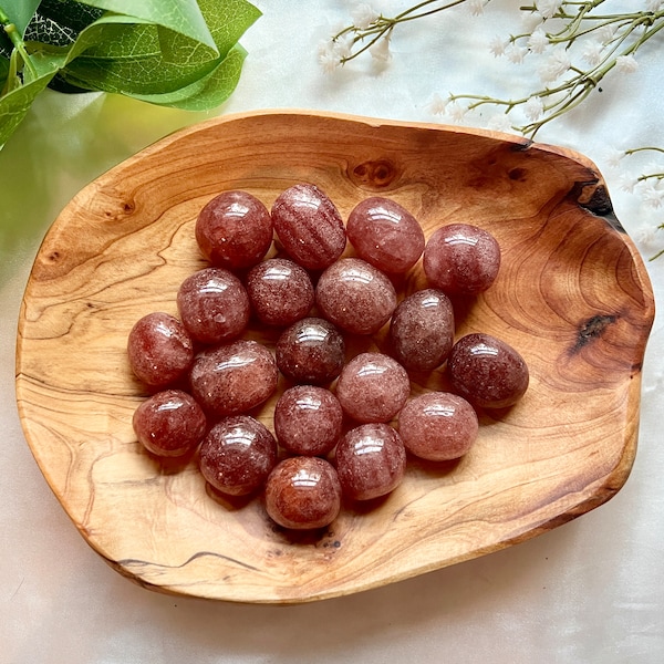 Juicy Strawberry Quartz Tumble, Red Aventurine Tumble, Sparkly Crystal, Crystal Tumble, Natural Crystal, Polished Crystal, Crystal Gift