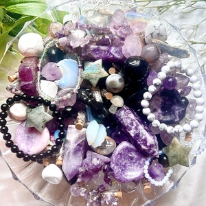Healing crystal deals jewelry etsy