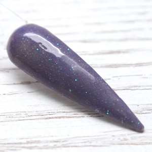Creep: denimblauwe glitterdippoeder voor herfst- en halloweennagels