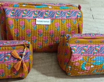 Quilted Cotton Toiletry Bag, Floral Print Makeup Organizer, Bohemian Cosmetic Pouch (Set of 3)